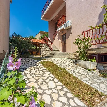 Cozy Nur 250 Meter Zum Mit Meerblick, Grillplatz, Privatparkplatz Appartamento